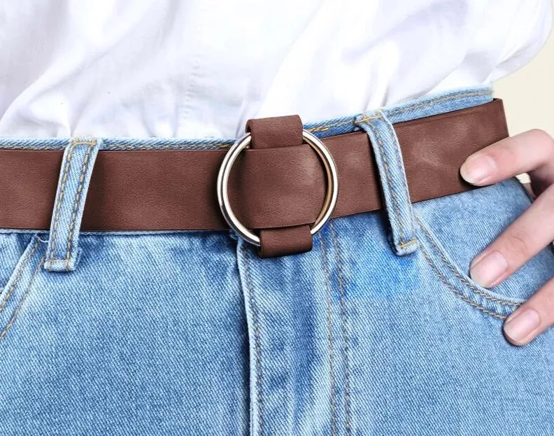 Amara Needle-Free Round Buckle Belt