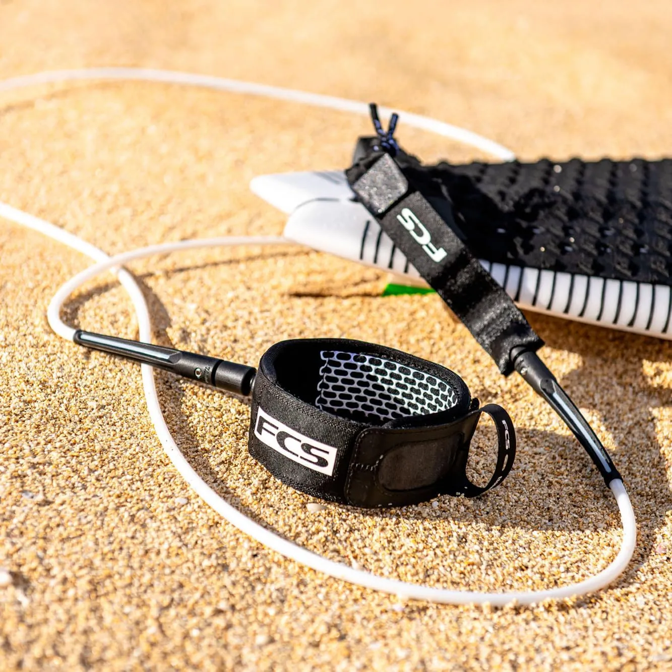 FCS 7' All Round Essential Leash White/Black