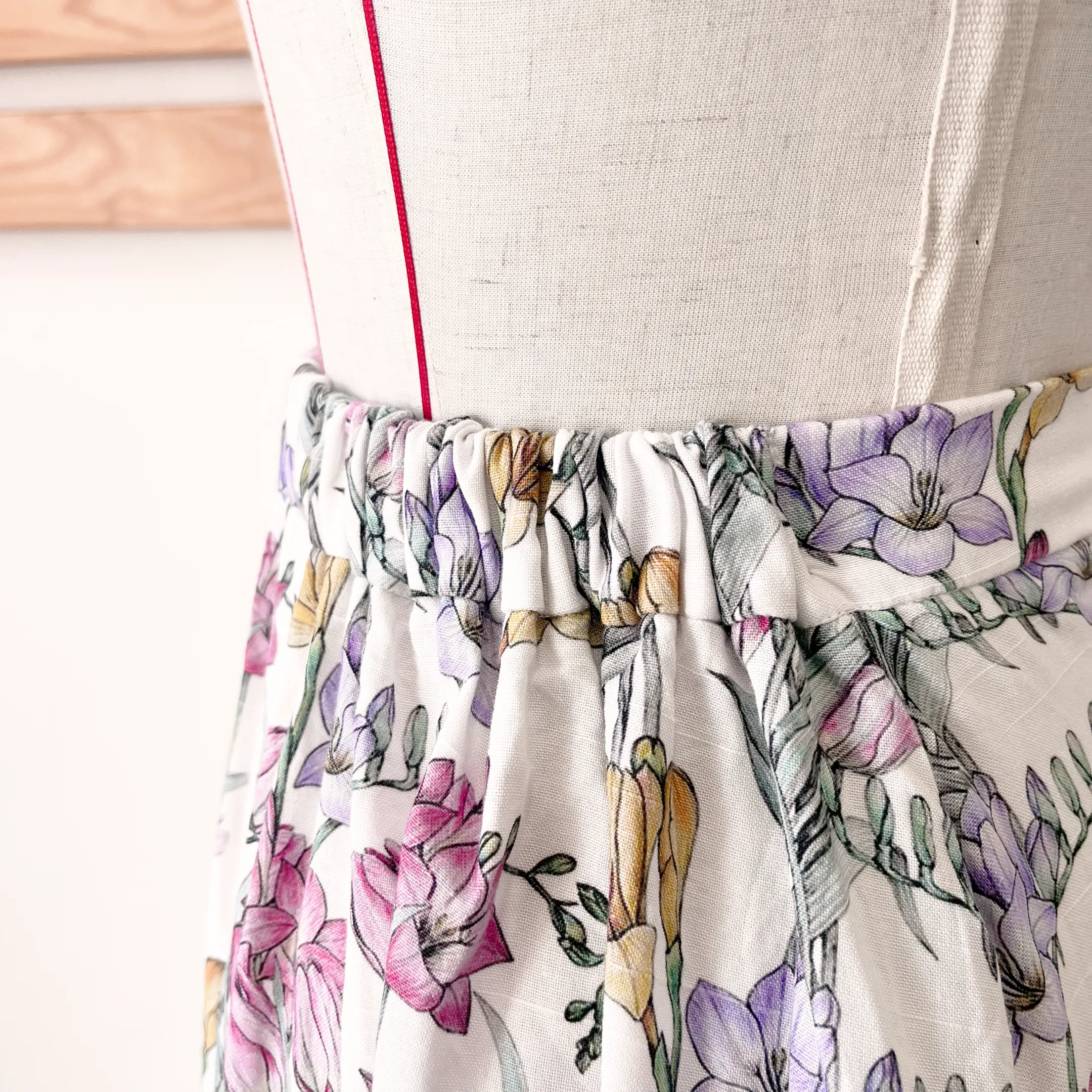 Swing Skirt with Elastic Back